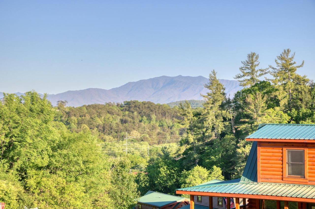 Villa A Stone'S Throw Cabin à Pigeon Forge Extérieur photo