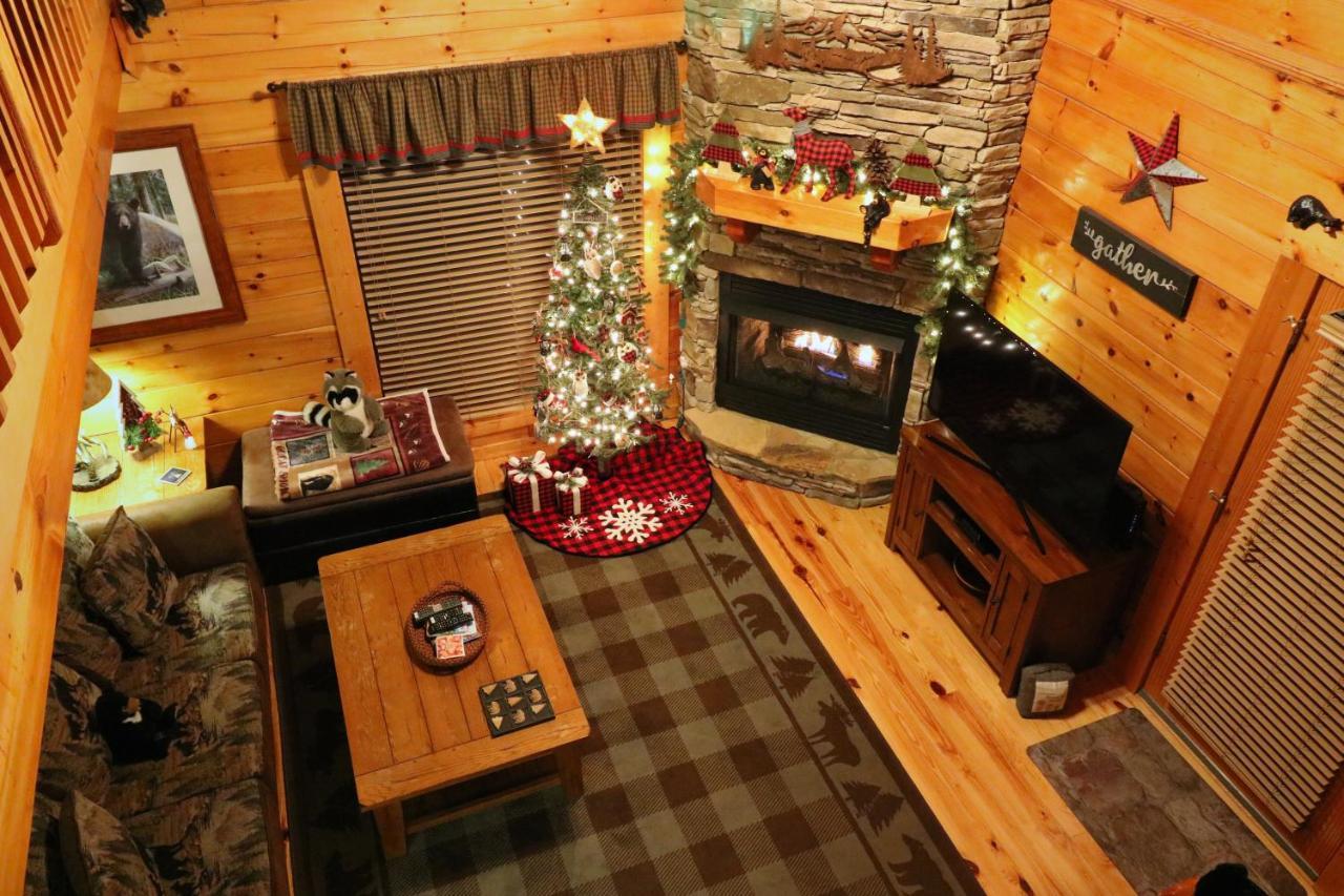 Villa A Stone'S Throw Cabin à Pigeon Forge Extérieur photo